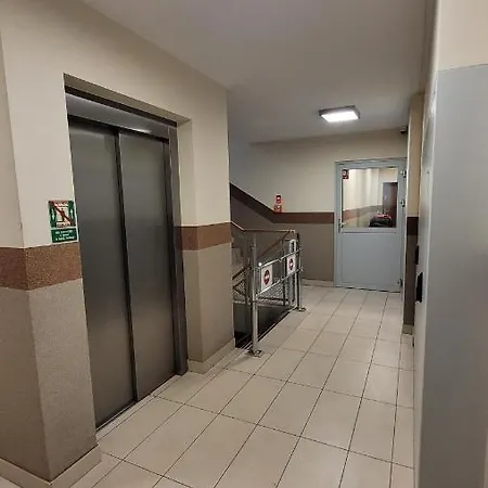 아파트 Terrace Family - 2 Terraces, Free Parking, Netflix Cinema